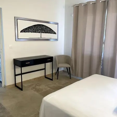 Confortable T2, Parking Prive Dans Securisee Apartman *