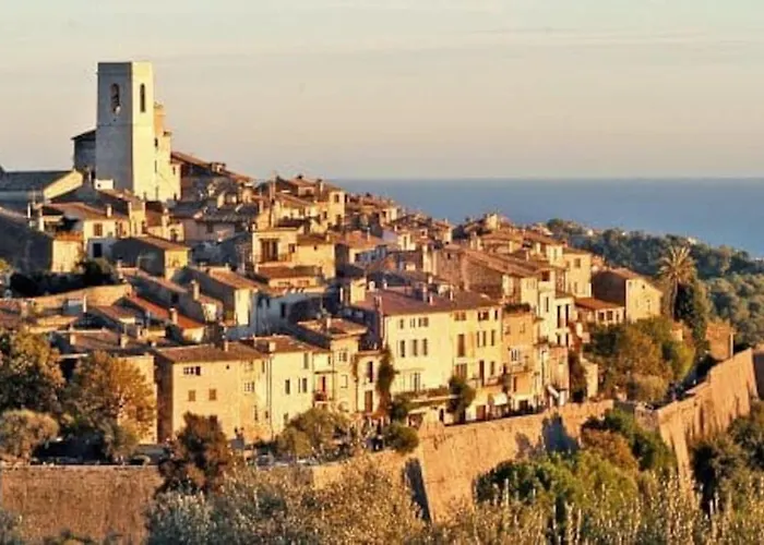 Confortable T2, Parking Prive Dans Securisee Villeneuve-Loubet