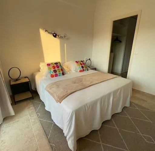 Daire Confortable T2, Parking Prive Dans Securisee *