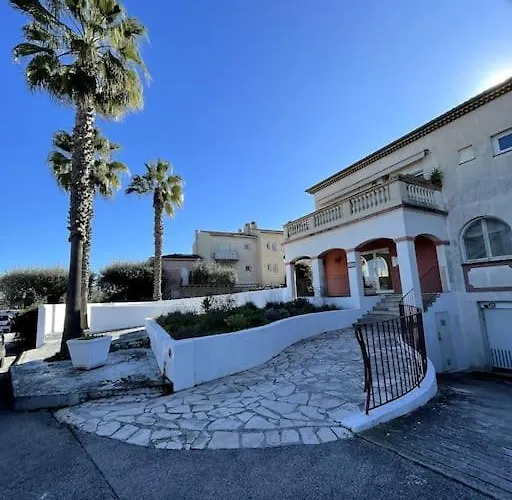 Daire Confortable T2, Parking Prive Dans Securisee *